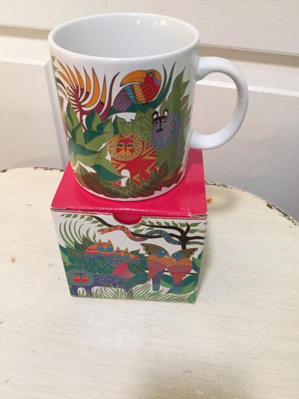 LAUREL BURCH COFFEE MUG "THE SECRET JUNGLE" MADE IN JAPAN 12 Oz. VINTAGE 1989